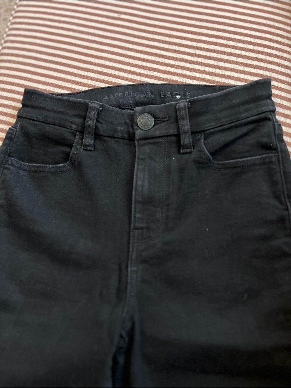 NWOT American Eagle Women’s Curvy High-Rise Skinny Denim Jean